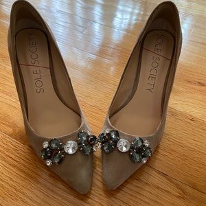 SOLE SOCIETY Embellished Pump